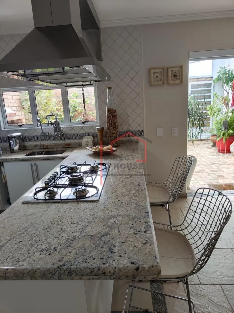 Casa, 3 quartos, 220 m² - Foto 7