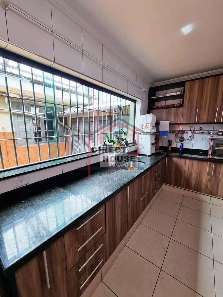 Casa, 3 quartos, 197 m² - Foto 1