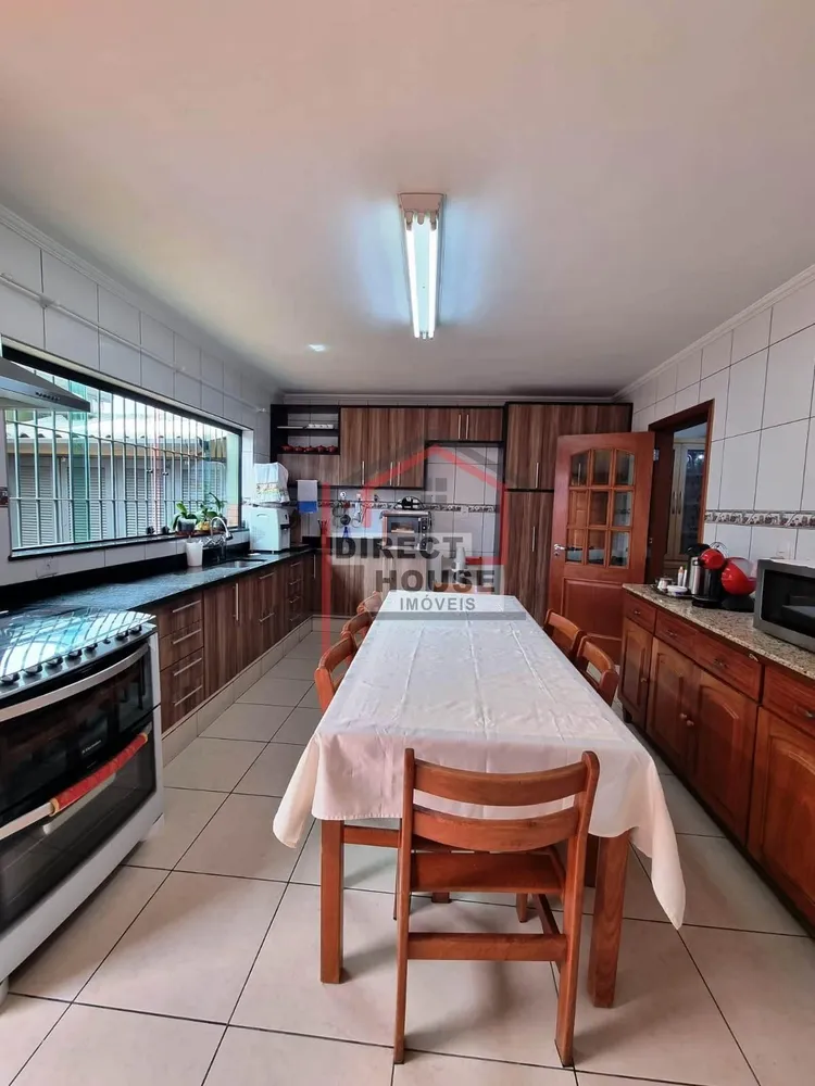 Casa, 3 quartos, 197 m² - Foto 11