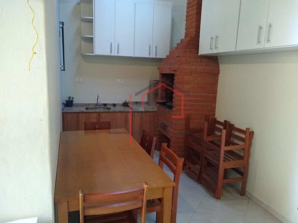 Casa à venda com 3 quartos, 180m² - Foto 2