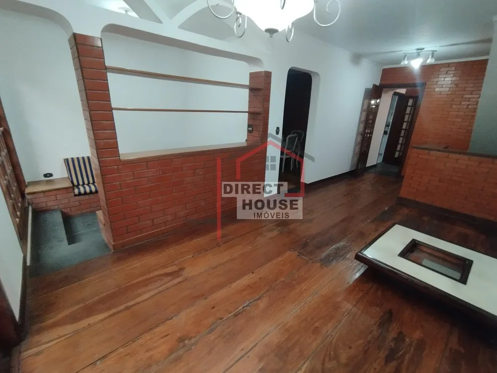 Casa, 3 quartos, 272 m² - Foto 1