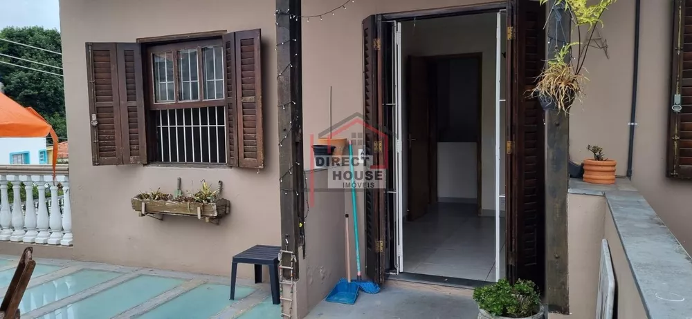 Casa, 4 quartos, 146 m² - Foto 1