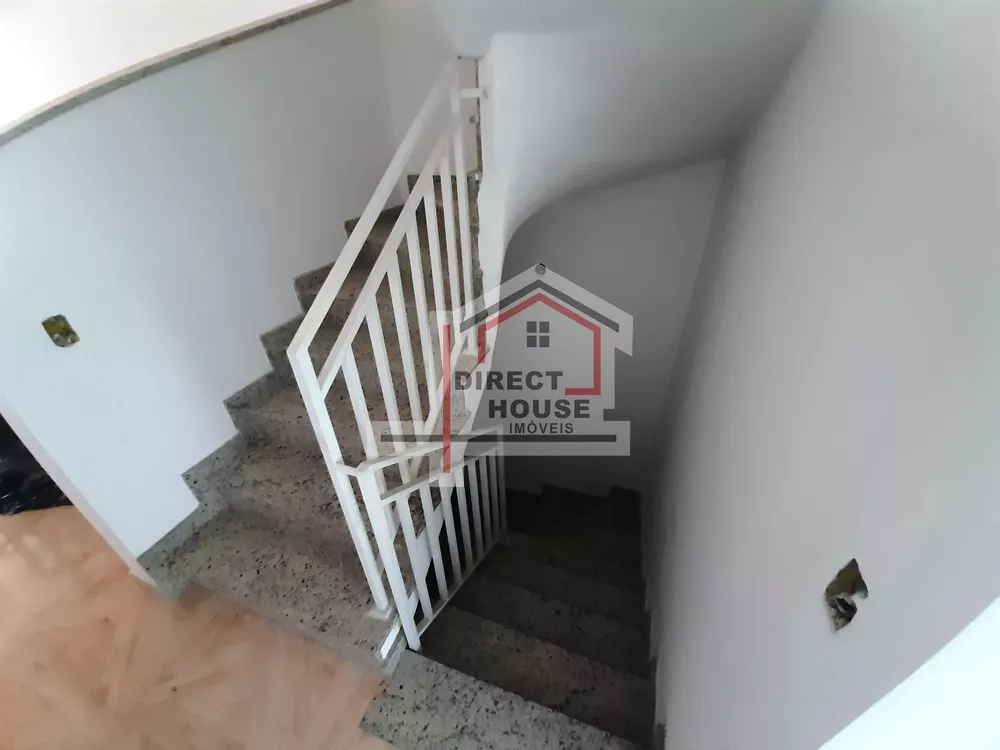 Casa, 3 quartos, 200 m² - Foto 1