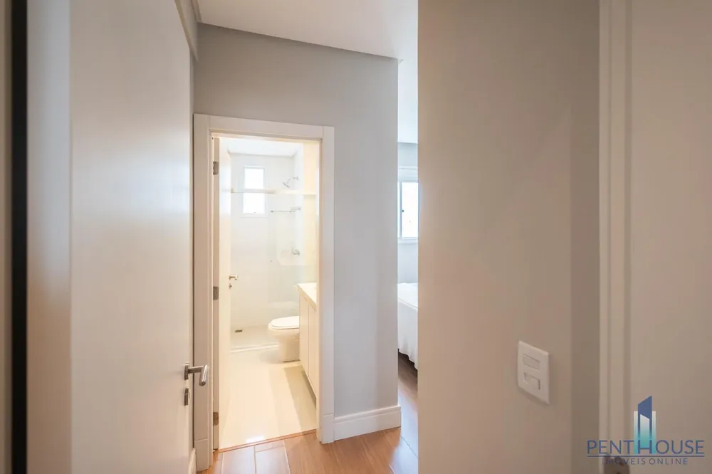 Apartamento, 4 quartos, 242 m² - Foto 1