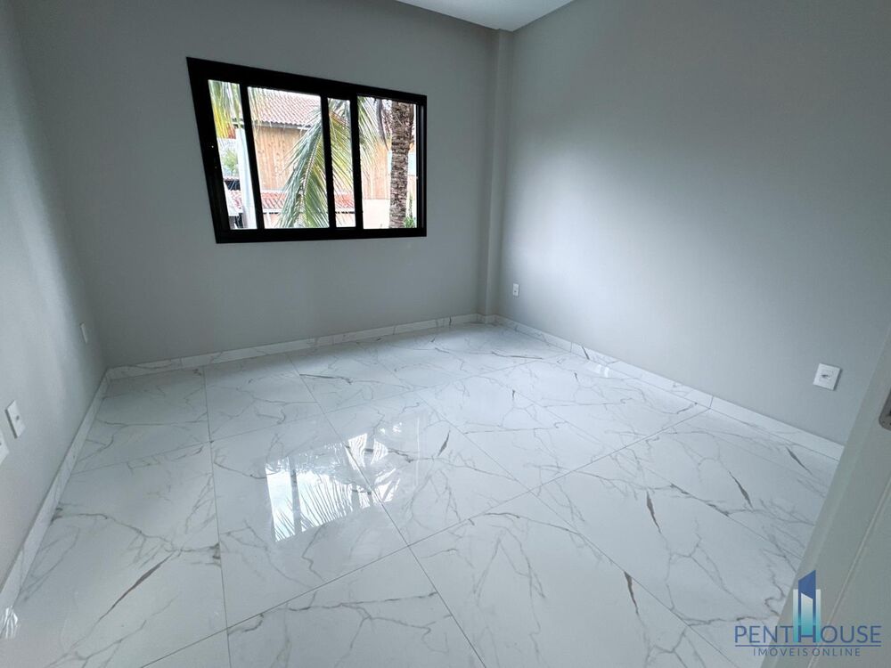 Casa de Condomínio à venda com 5 quartos, 237m² - Foto 5