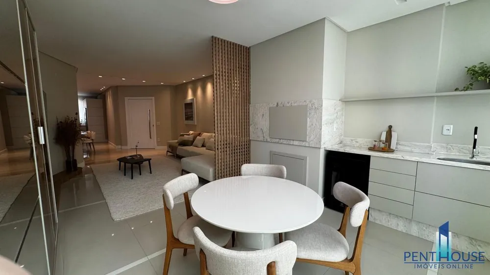 Apartamento, 3 quartos, 134 m² - Foto 4