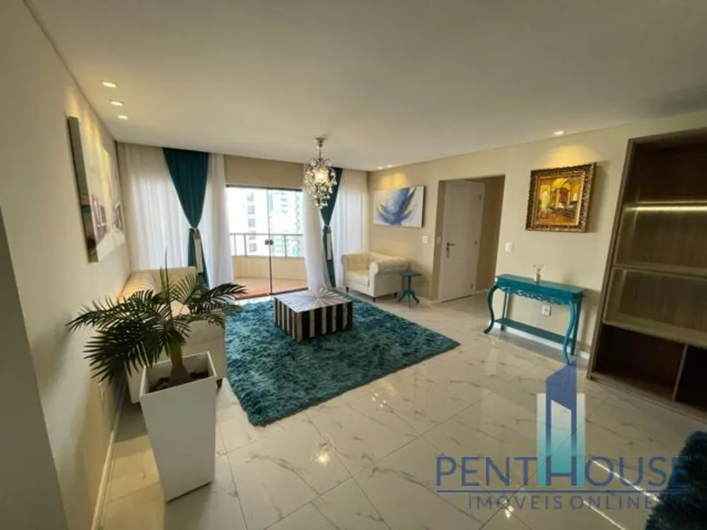 Apartamento, 3 quartos, 223 m² - Foto 2
