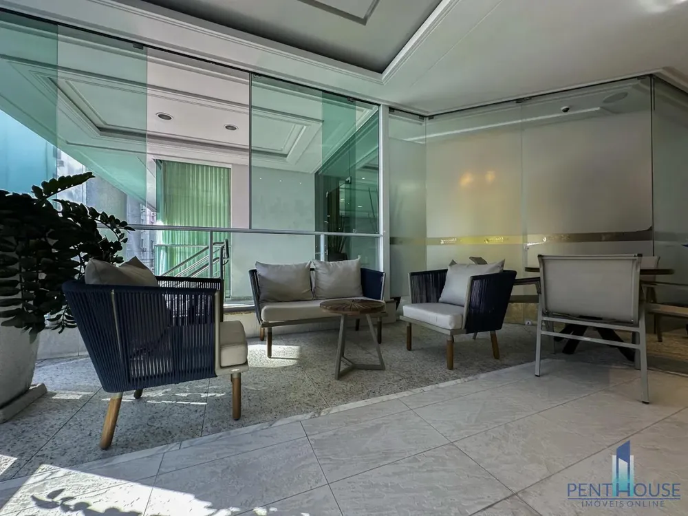 Apartamento, 3 quartos, 139 m² - Foto 2