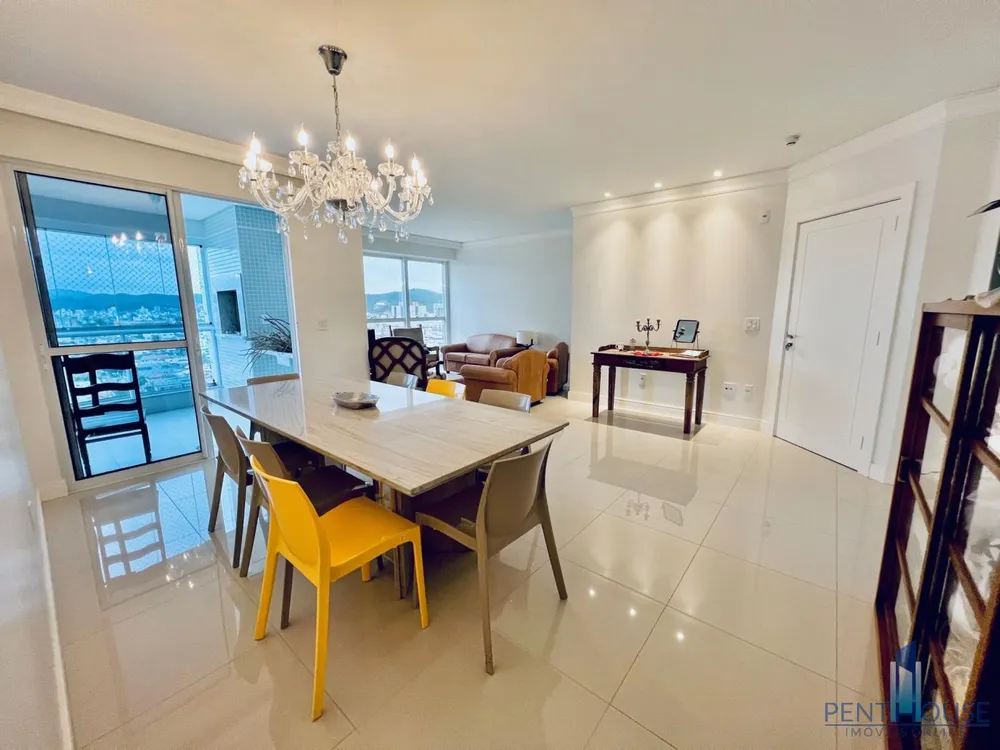 Apartamento, 3 quartos, 140 m² - Foto 4