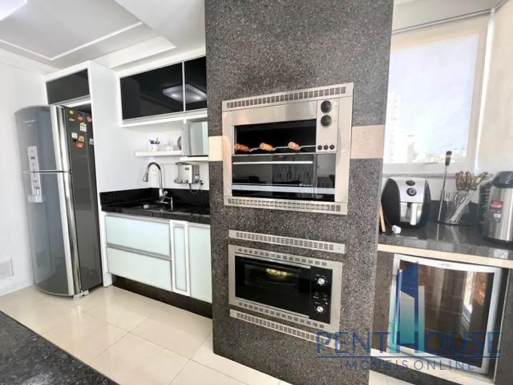 Apartamento, 3 quartos, 155 m² - Foto 1