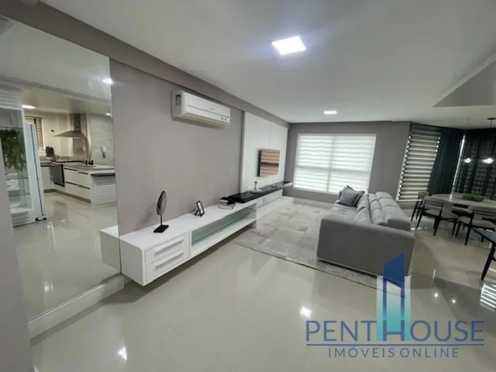 Apartamento, 3 quartos, 135 m² - Foto 2