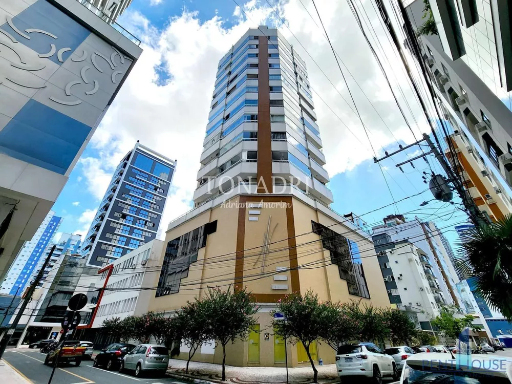 Apartamento, 3 quartos, 260 m² - Foto 5
