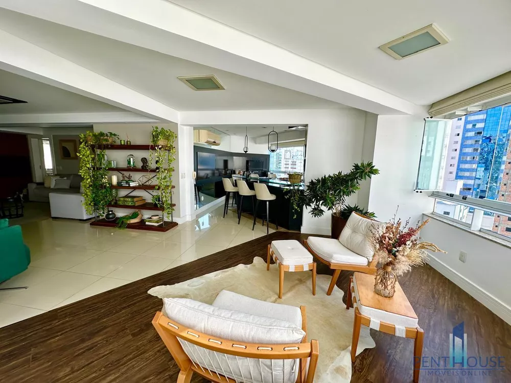Apartamento, 3 quartos, 260 m² - Foto 17
