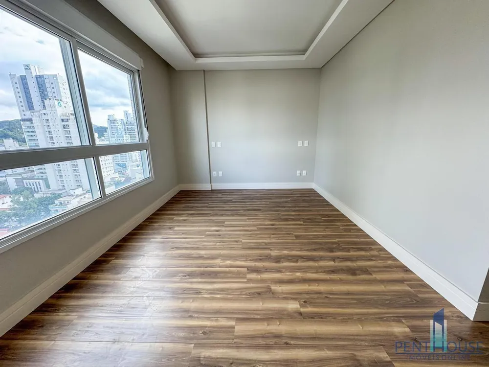 Apartamento, 3 quartos, 150 m² - Foto 4