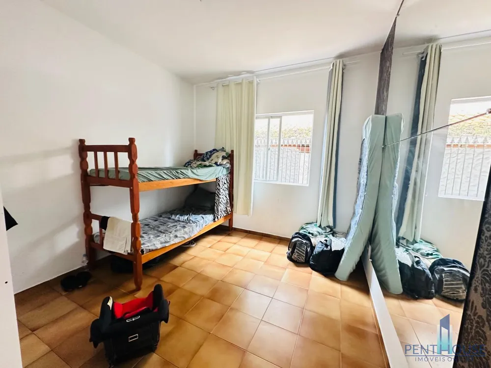 Casa, 5 quartos, 300 m² - Foto 4
