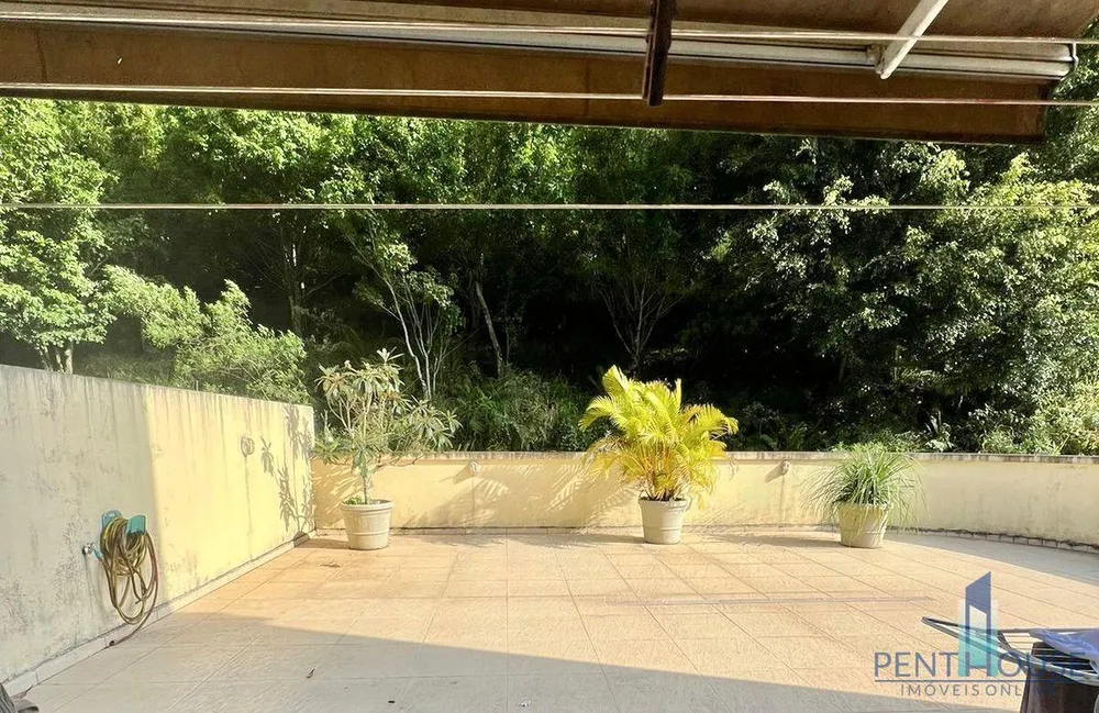 Apartamento, 3 quartos, 140 m² - Foto 2