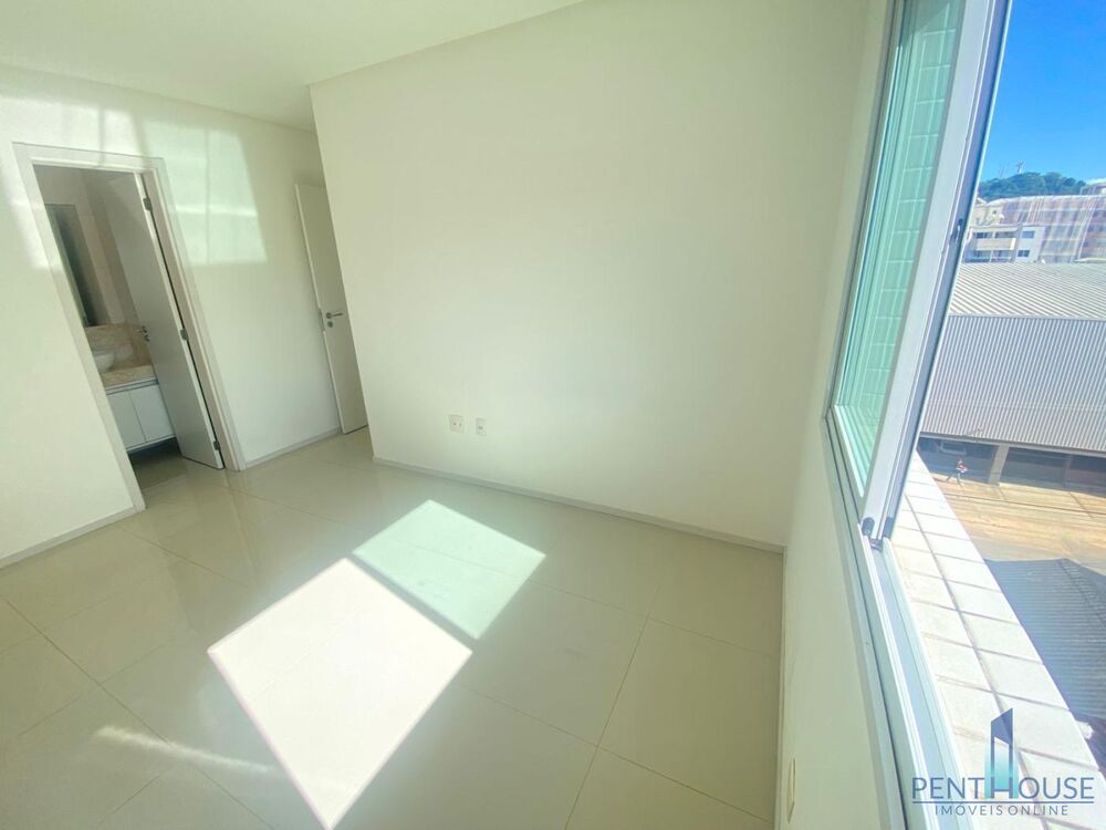 Apartamento à venda com 2 quartos, 64m² - Foto 5