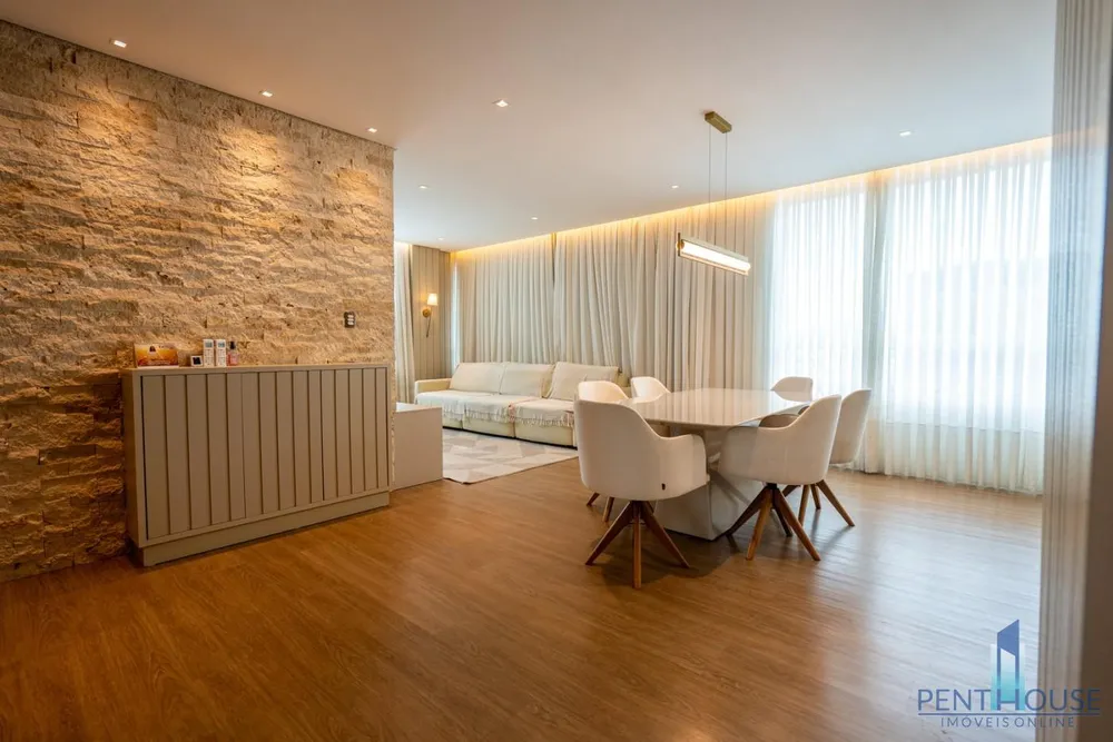 Apartamento, 3 quartos, 130 m² - Foto 2