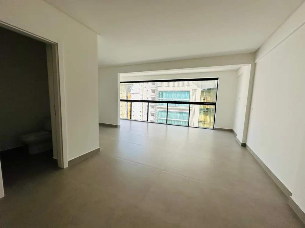 Apartamento, 3 quartos, 110 m² - Foto 1