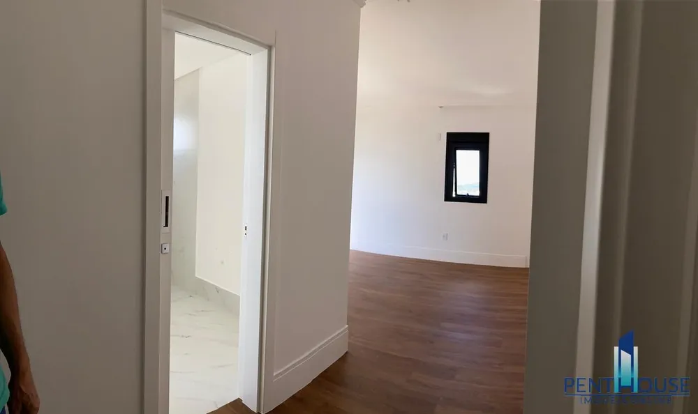 Apartamento, 4 quartos, 185 m² - Foto 1