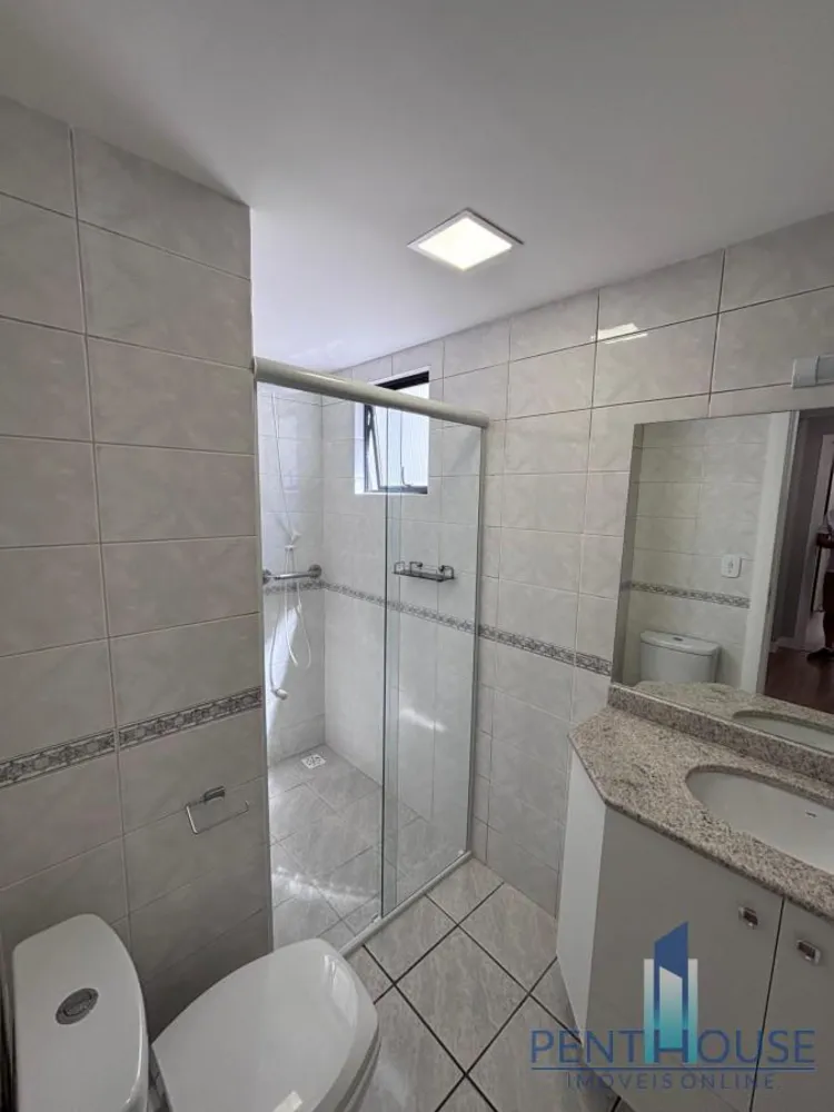 Apartamento, 3 quartos, 125 m² - Foto 2