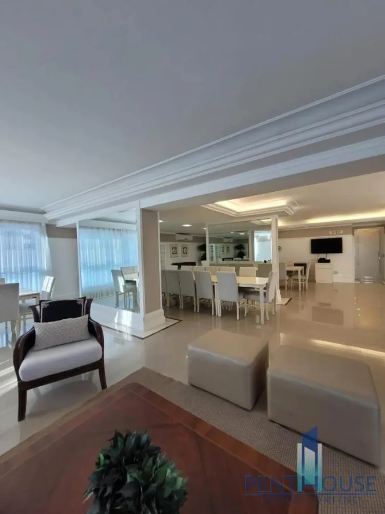 Apartamento, 3 quartos, 252 m² - Foto 7