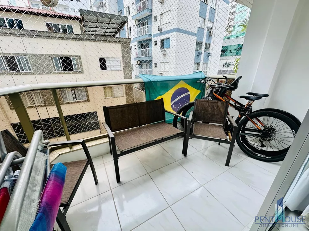 Apartamento à venda com 2 quartos, 90m² - Foto 3