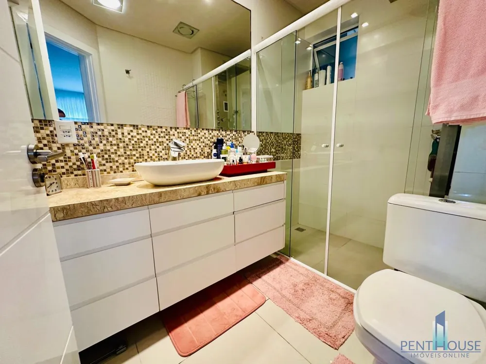 Apartamento, 3 quartos, 209 m² - Foto 3