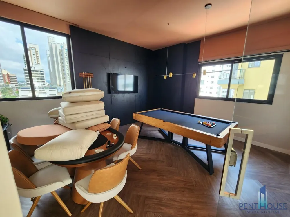 Cobertura, 3 quartos, 210 m² - Foto 8