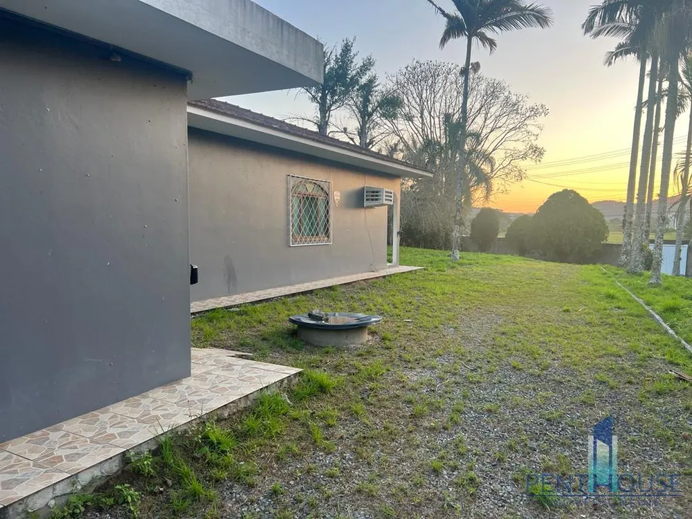 Casa, 3 quartos, 1130 m² - Foto 2