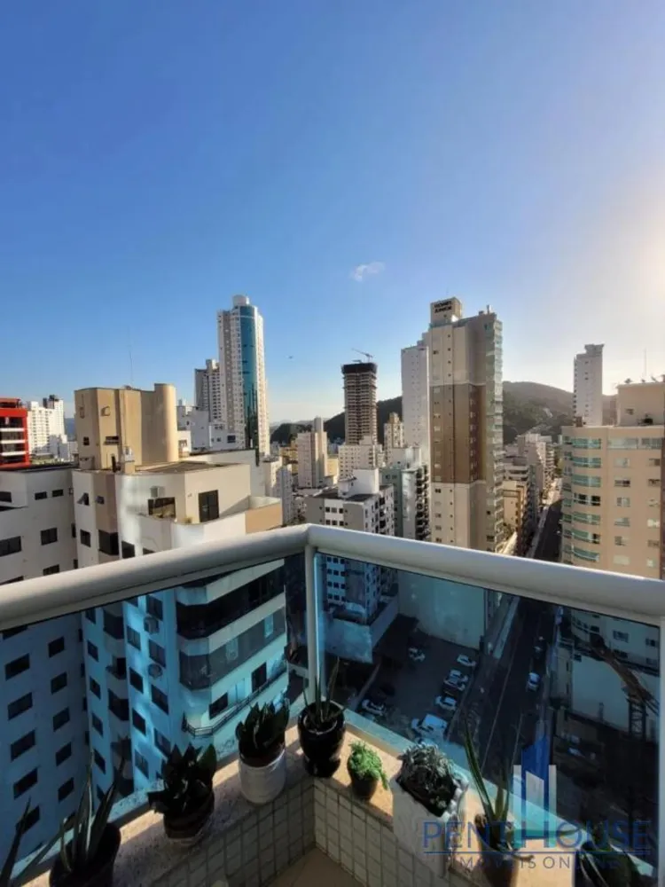 Apartamento, 3 quartos, 252 m² - Foto 3
