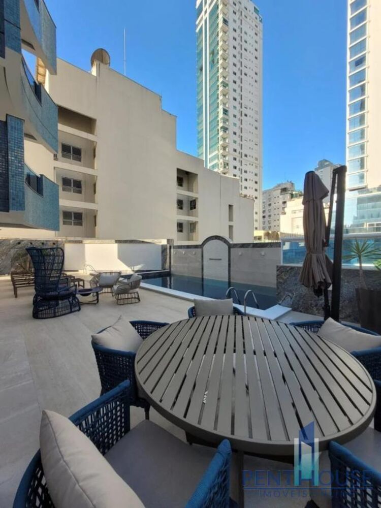 Apartamento, 3 quartos, 252 m² - Foto 3