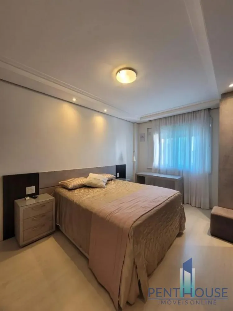 Apartamento, 3 quartos, 252 m² - Foto 10