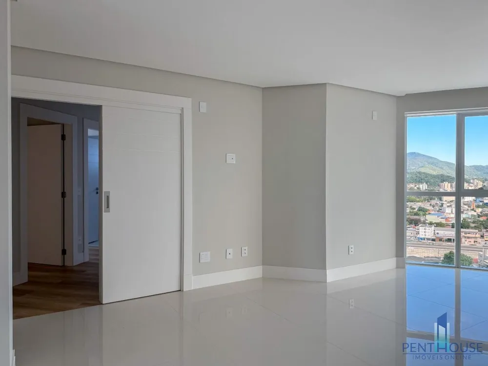 Apartamento, 3 quartos, 138 m² - Foto 2