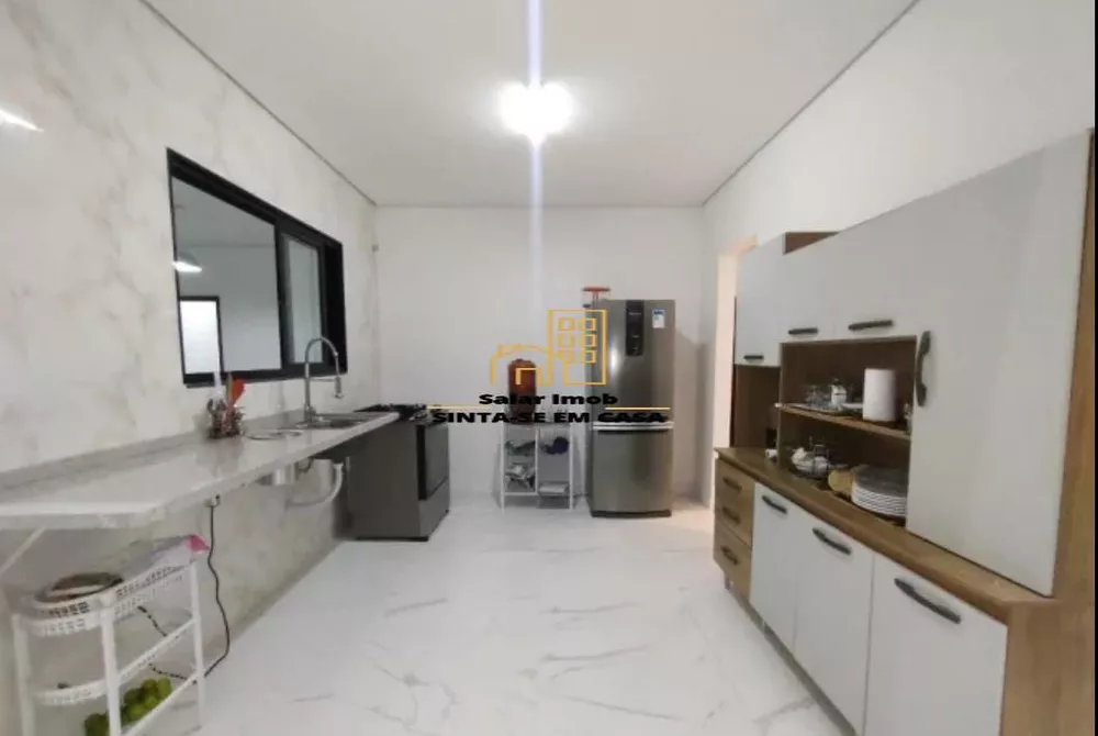 Casa, 3 quartos, 245 m² - Foto 25