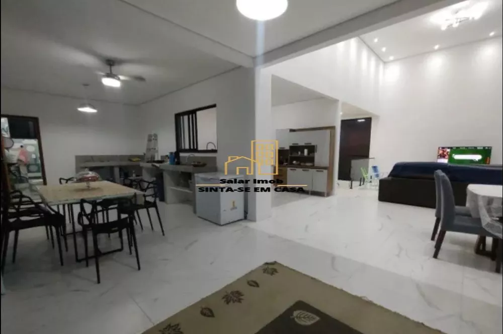 Casa, 3 quartos, 245 m² - Foto 27
