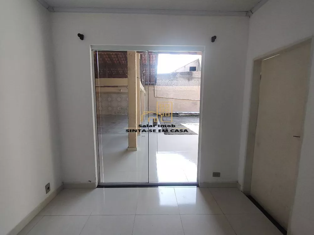 Casa, 3 quartos, 200 m² - Foto 11