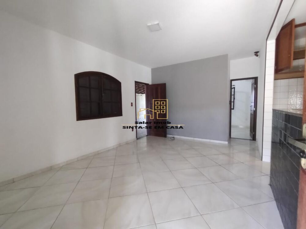 Casa à venda e aluguel com 2 quartos, 100m² - Foto 4