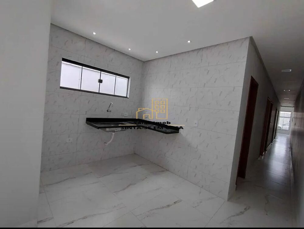 Casa à venda com 3 quartos, 99m² - Foto 14