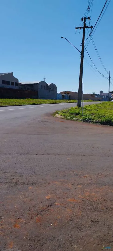 Loteamento e Condomínio, 1000 m² - Foto 1
