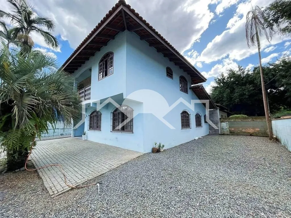 Casa, 3 quartos, 129 m² - Foto 1