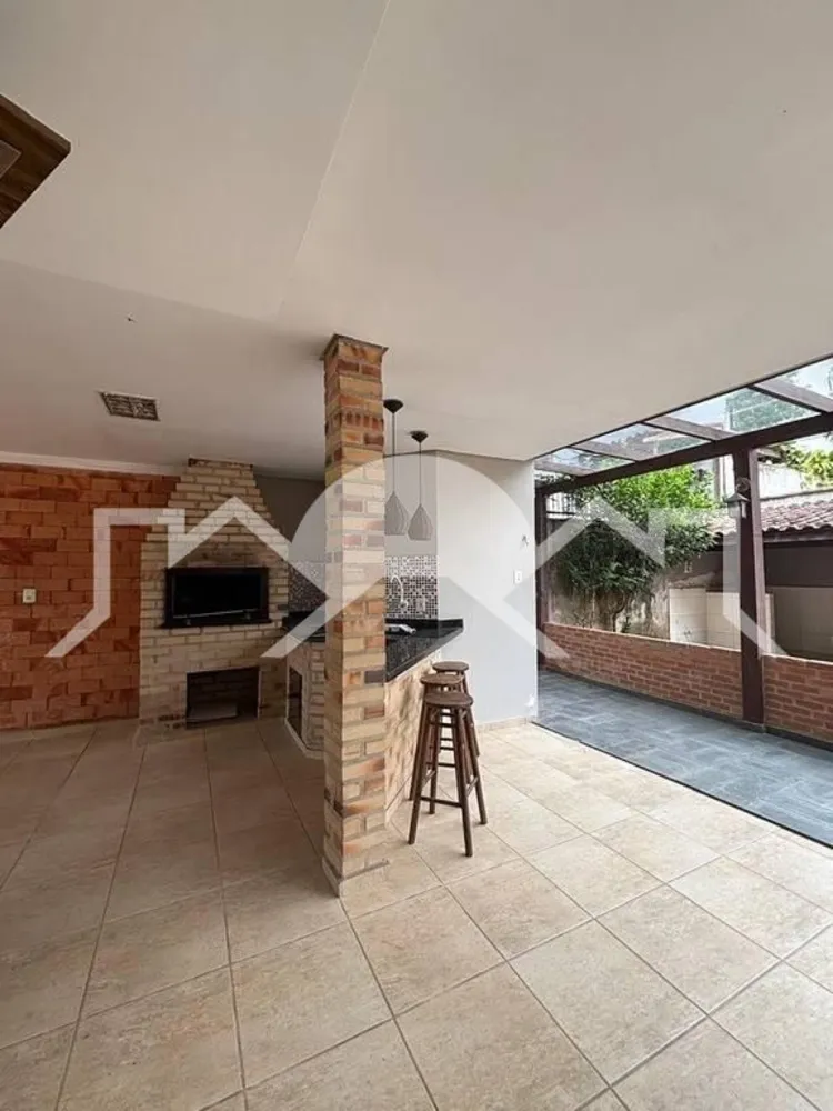Casa, 3 quartos, 223 m² - Foto 4
