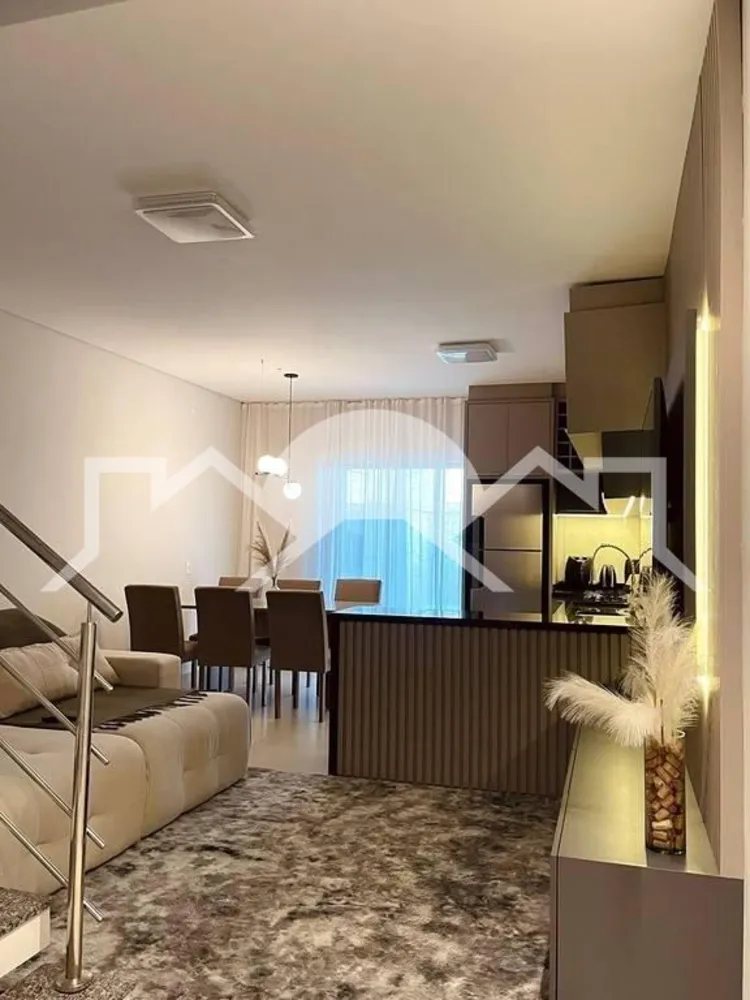 Sobrado, 3 quartos, 109 m² - Foto 1