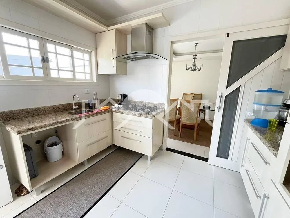 Casa, 3 quartos, 170 m² - Foto 2