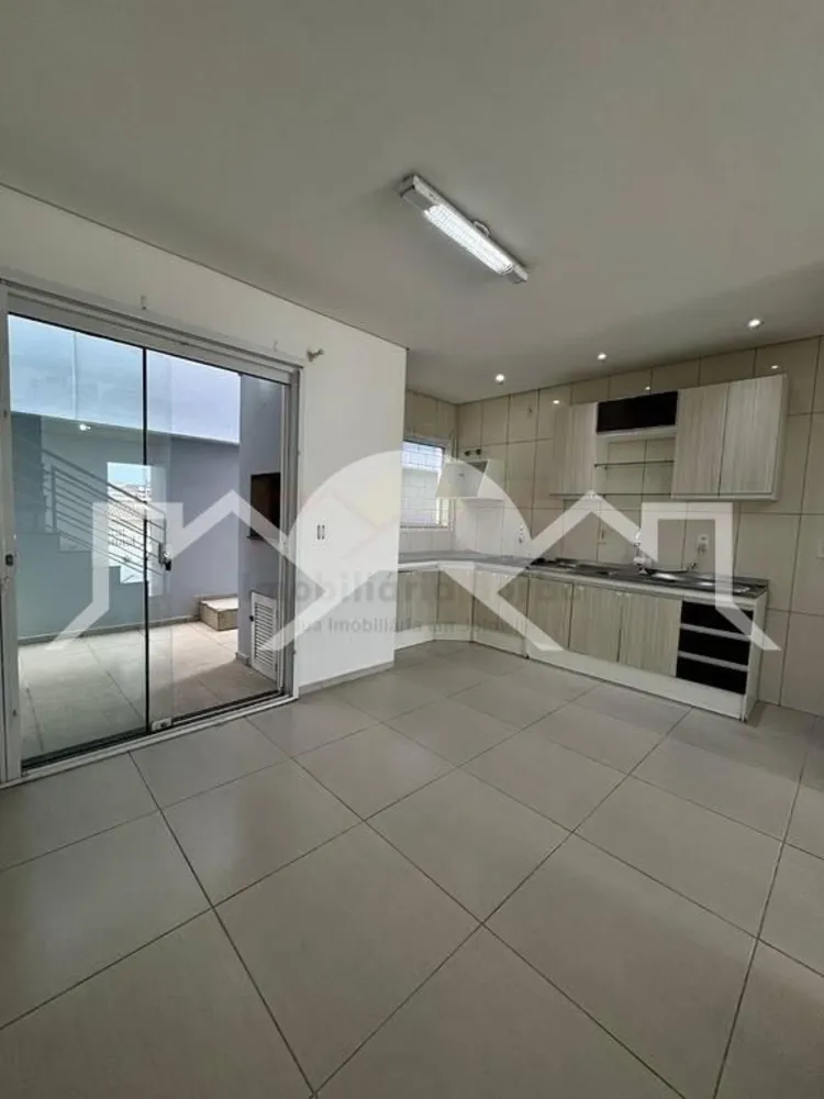 Sobrado, 3 quartos, 116 m² - Foto 2