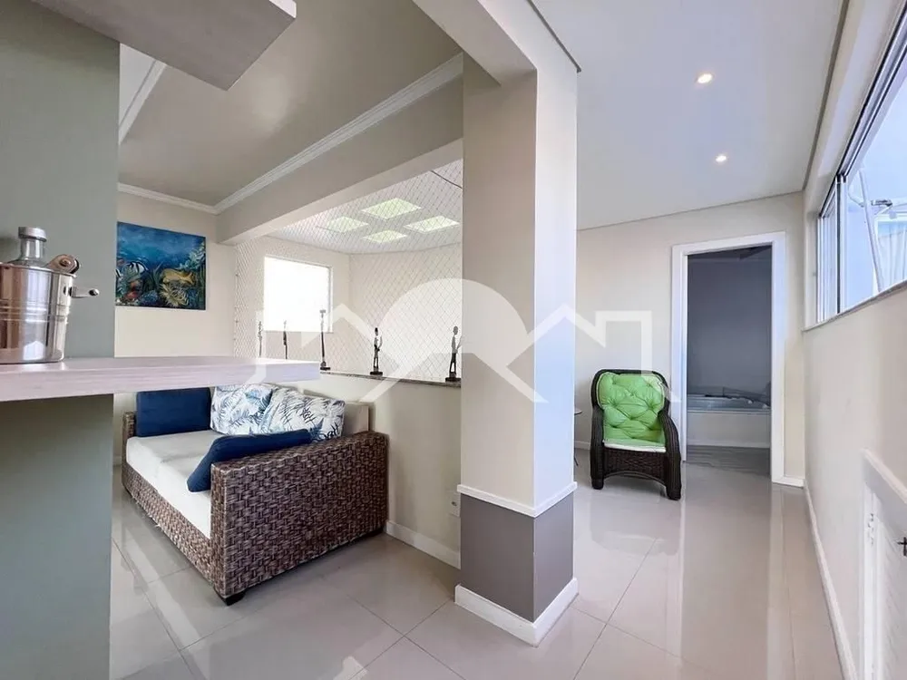 Apartamento, 3 quartos, 280 m² - Foto 1
