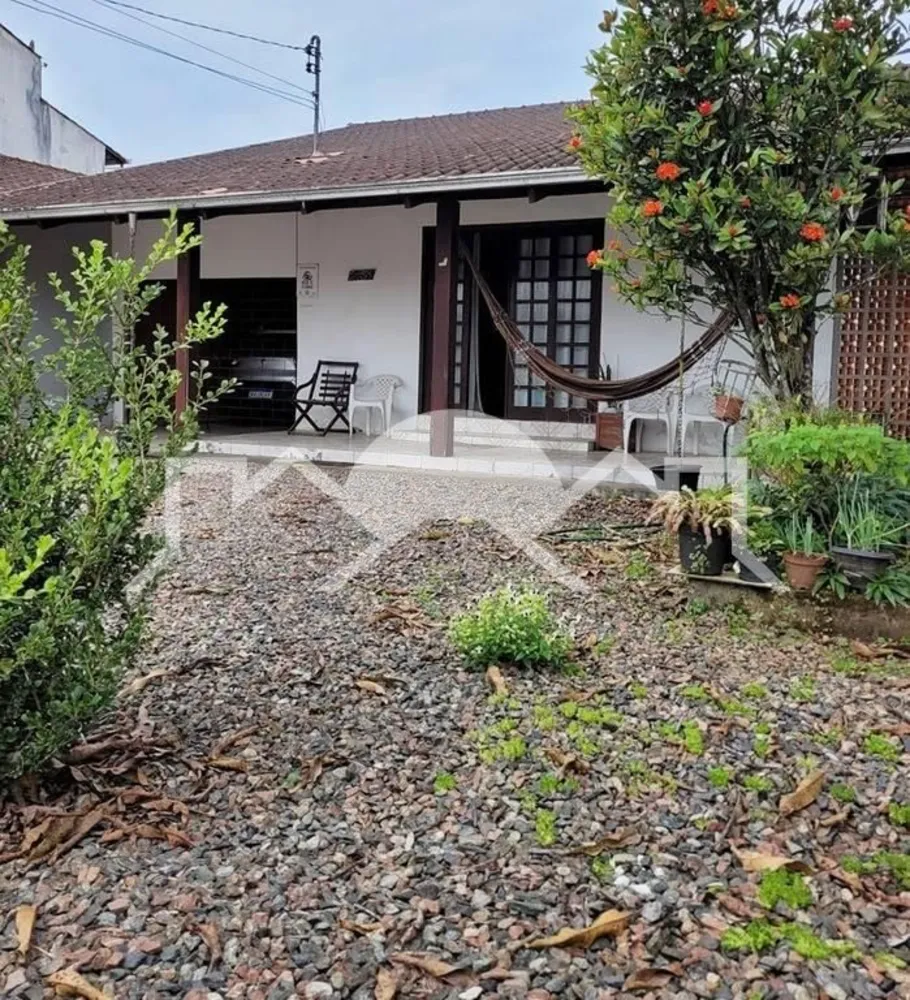 Casa, 4 quartos, 160 m² - Foto 1