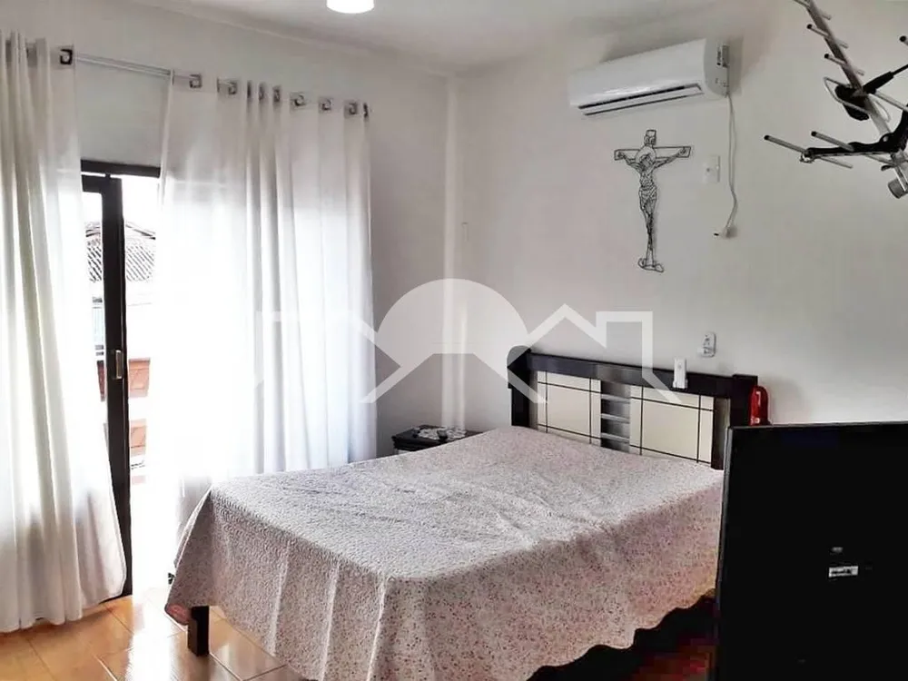 Casa, 3 quartos, 300 m² - Foto 2