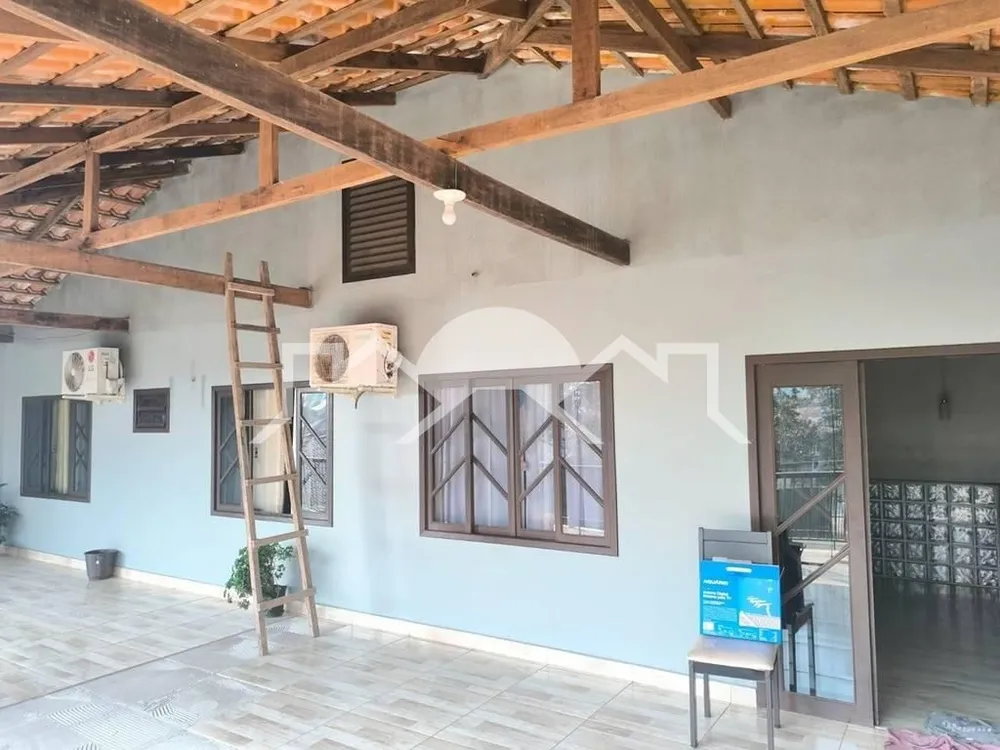 Casa, 3 quartos, 240 m² - Foto 4