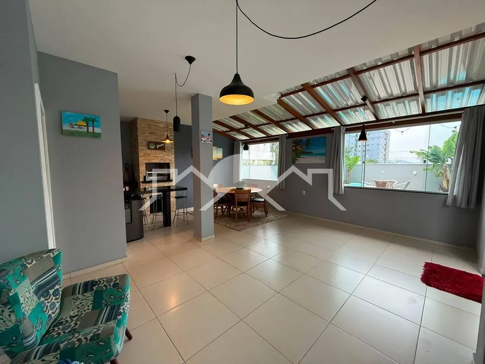 Casa, 3 quartos, 172 m² - Foto 3